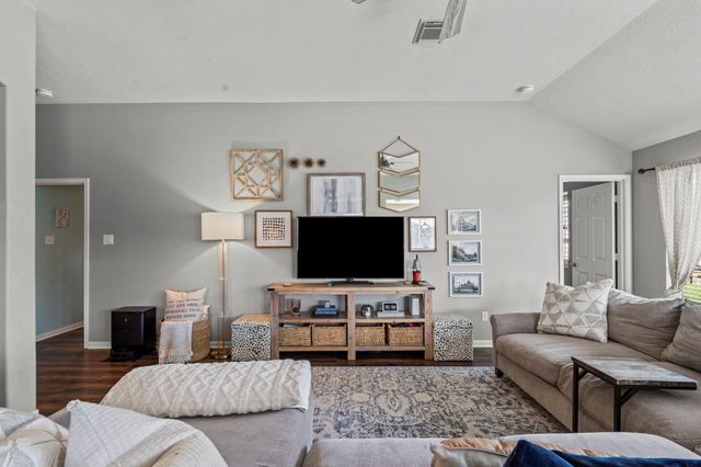 2618 Los Alamos Circle, Deer Park, TX 77536
