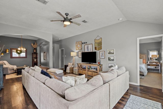2618 Los Alamos Circle, Deer Park, TX 77536