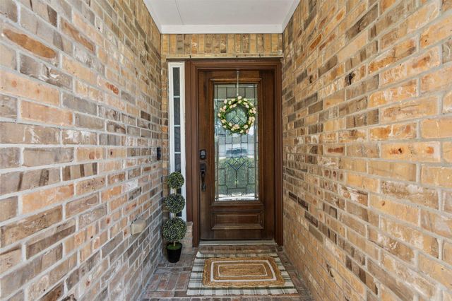 2618 Los Alamos Circle, Deer Park, TX 77536