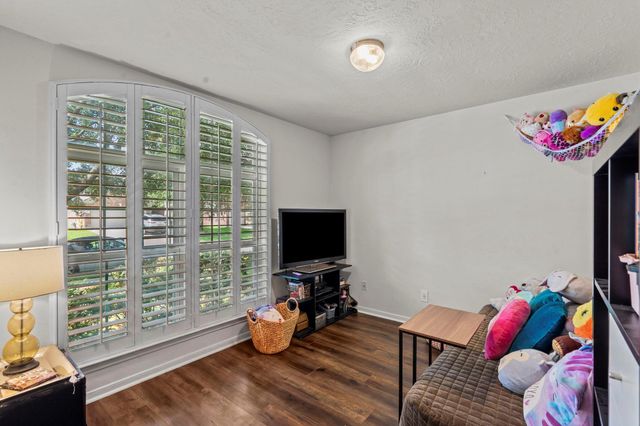 2618 Los Alamos Circle, Deer Park, TX 77536