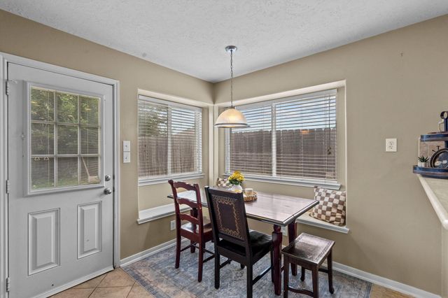 2618 Los Alamos Circle, Deer Park, TX 77536