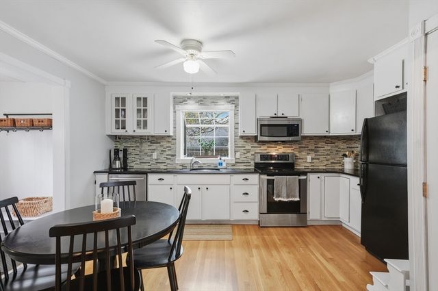 1 Mountain St, Woburn, MA 01801