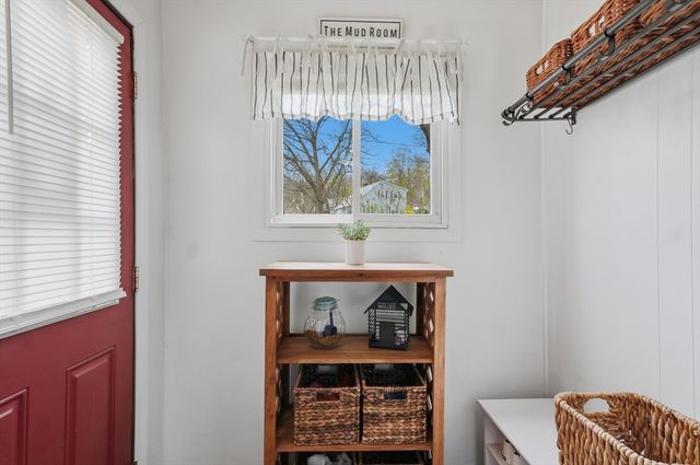 1 Mountain St, Woburn, MA 01801