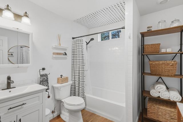 1 Mountain St, Woburn, MA 01801