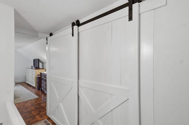 1 Mountain St, Woburn, MA 01801