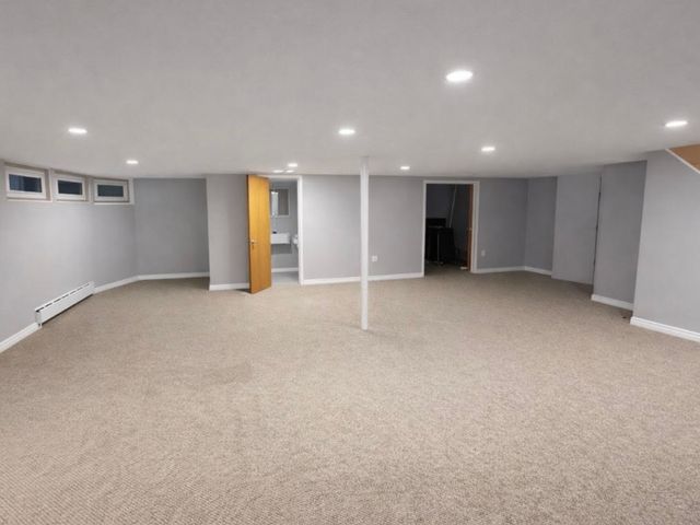 2504 9th Parkway, Waukegan, IL 60085