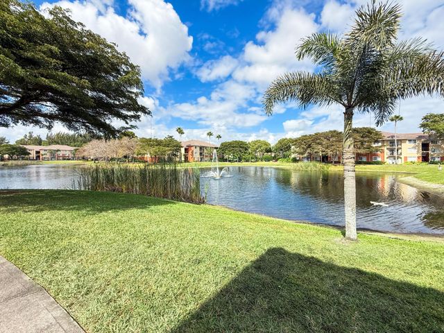 4155 N Haverhill Road 1420, West Palm Beach, FL 33417