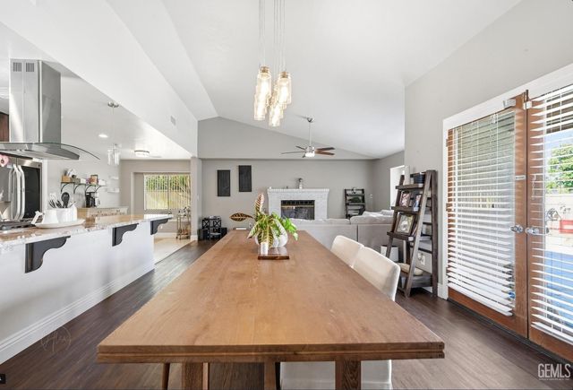 2704 Lehr Place, Bakersfield, CA 93311
