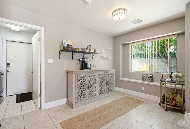 2704 Lehr Place, Bakersfield, CA 93311