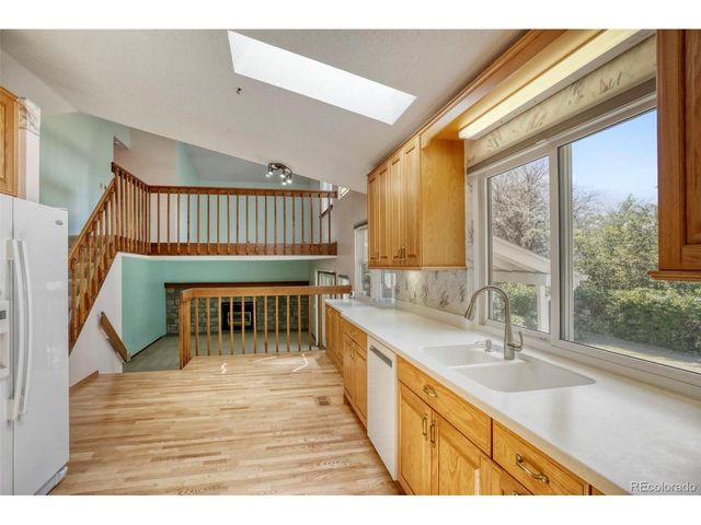 2215 S Zeno St, Aurora, CO 80013