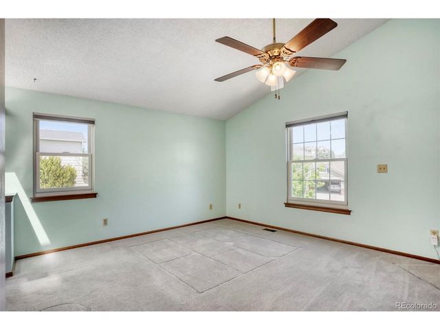 2215 S Zeno St, Aurora, CO 80013