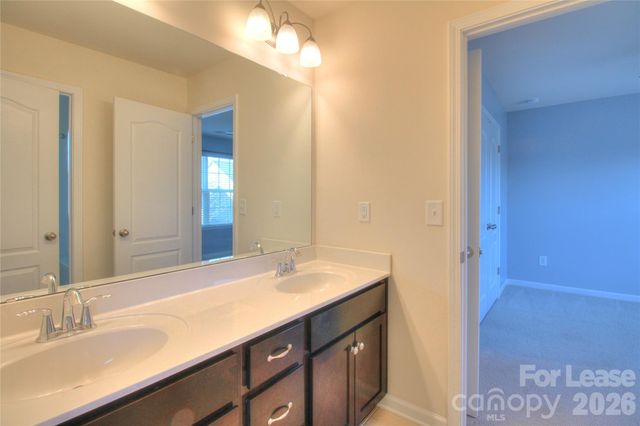 4008 Silverwood Drive, Waxhaw, NC 28173