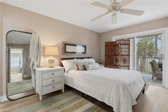 481 Quail Forest BLVD B210, Naples, FL 34105