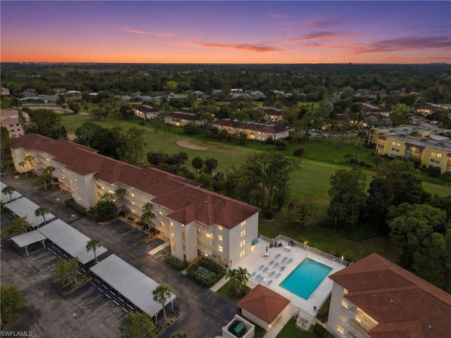 481 Quail Forest BLVD B210, Naples, FL 34105