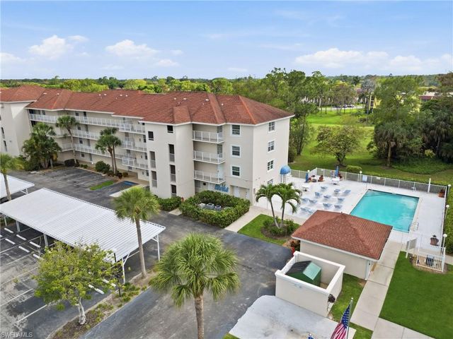 481 Quail Forest BLVD B210, Naples, FL 34105