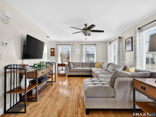 20 Colonial Heights Road, East Haven, CT 06473