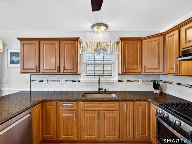 20 Colonial Heights Road, East Haven, CT 06473