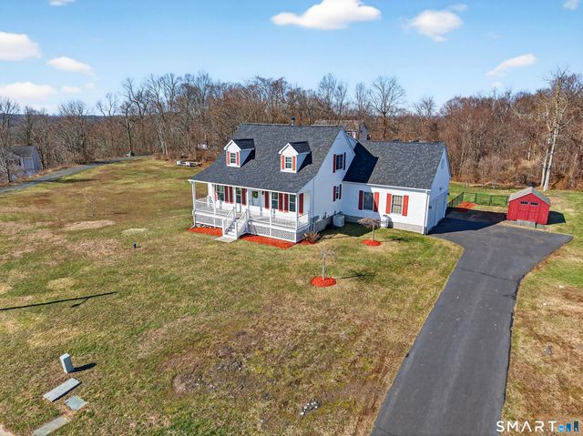 20 Colonial Heights Road, East Haven, CT 06473