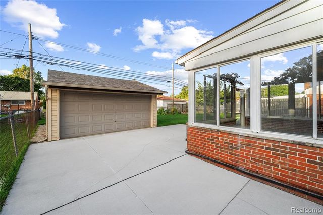 28278 Merritt Drive, Westland, MI 48185