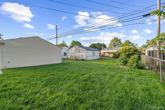 28278 Merritt Drive, Westland, MI 48185