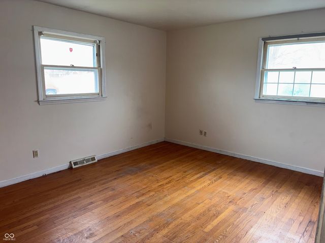 530 Westmore Drive, Indianapolis, IN 46214