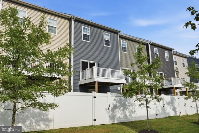 1806 KELLINGTON CT, Odenton, MD 21113