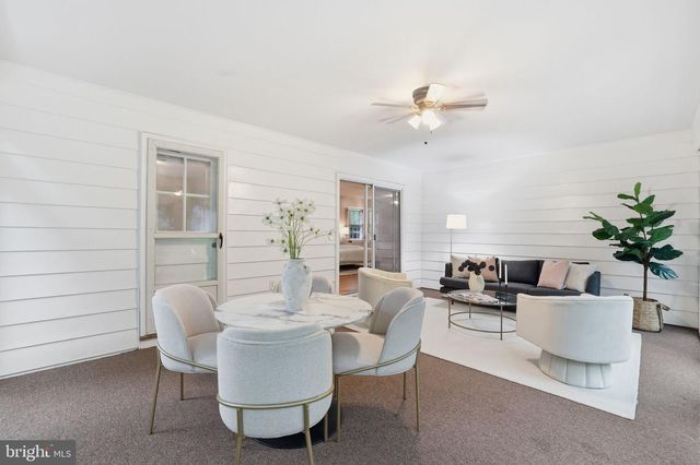 1718 HOLLINWOOD DR, Alexandria, VA 22307