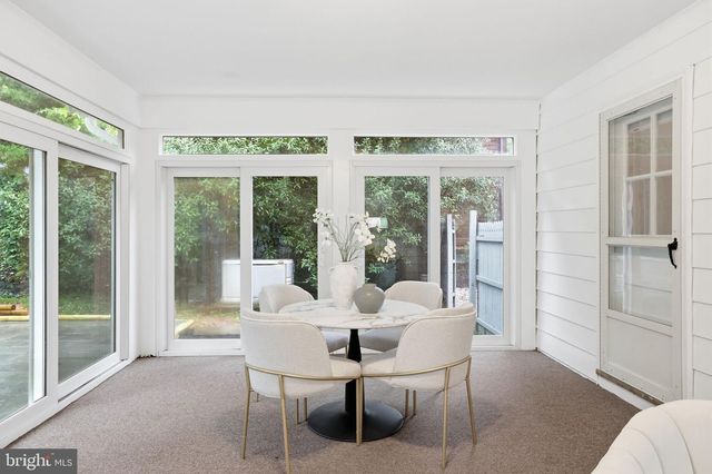 1718 HOLLINWOOD DR, Alexandria, VA 22307