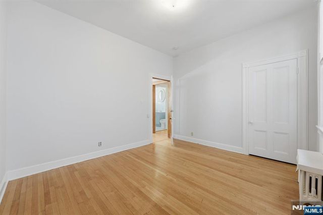 219 Magie Avenue, Roselle Park, NJ 07204