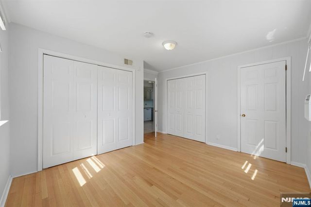 219 Magie Avenue, Roselle Park, NJ 07204