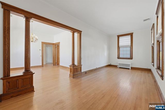219 Magie Avenue, Roselle Park, NJ 07204