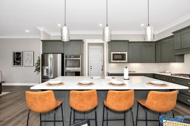 7815 Lake Walk Way, Owens Cross Roads, AL 35763