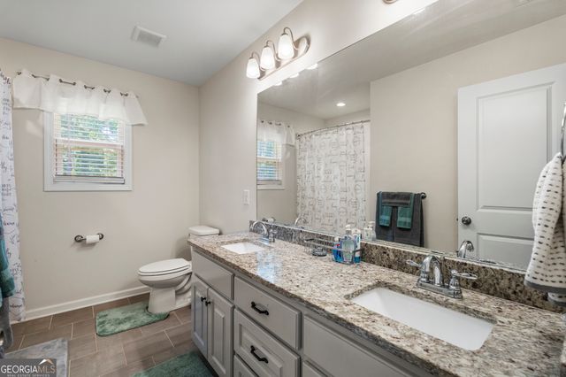 209 Marsh Road, West Point, GA 31833