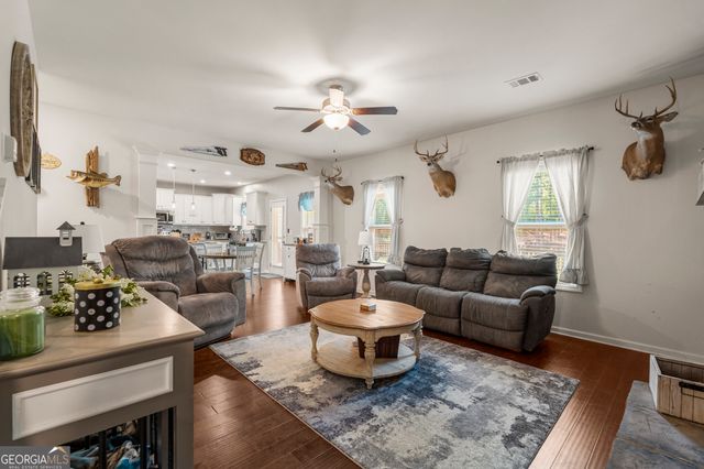 209 Marsh Road, West Point, GA 31833