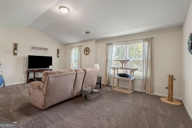 209 Marsh Road, West Point, GA 31833