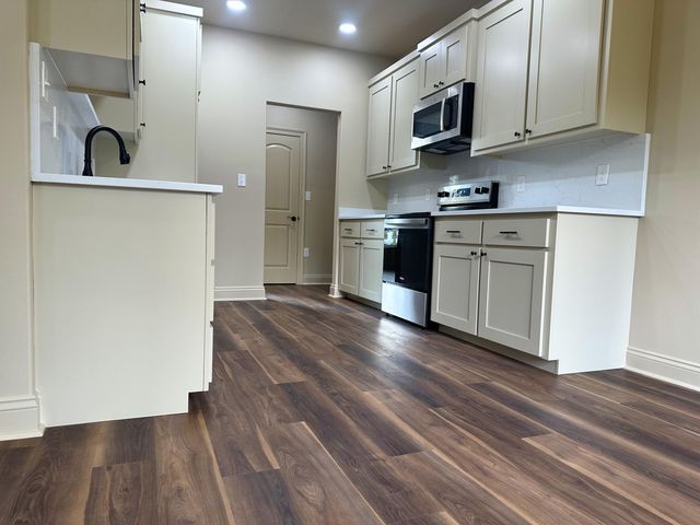 904 N Texas, Deridder, LA 70634