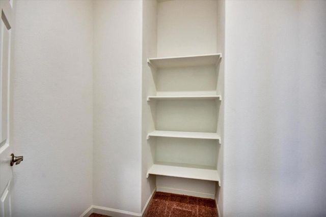 2160 Fuchsia Drive, Hollister, CA 95023