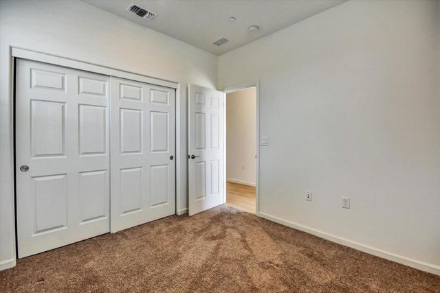 2160 Fuchsia Drive, Hollister, CA 95023