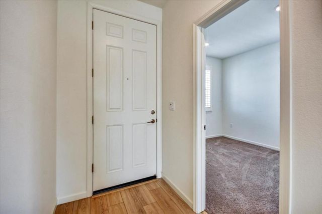 2160 Fuchsia Drive, Hollister, CA 95023