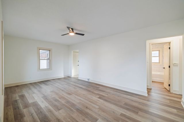 413 19th Street, West Des Moines, IA 50265