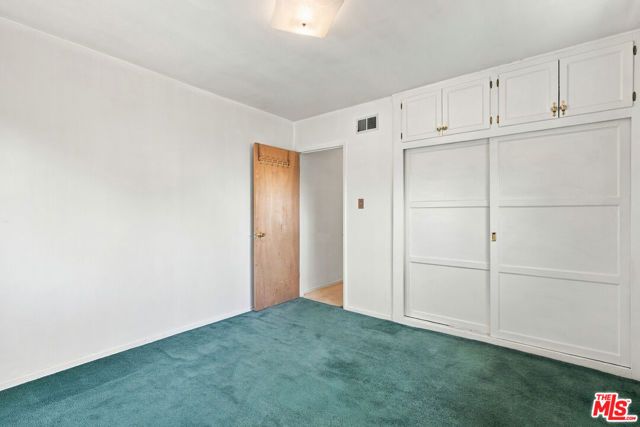 8501 Petaluma Drive, Los Angeles, CA 91352