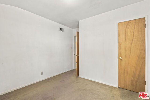 8501 Petaluma Drive, Los Angeles, CA 91352