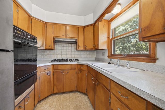 740 Bliven Road, Edgerton, WI 53534