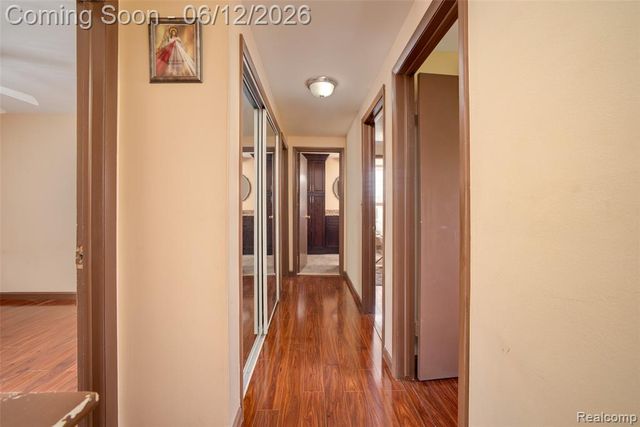 5061 Temple Drive, Sterling Heights, MI 48310