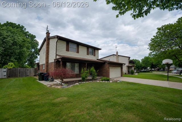 5061 Temple Drive, Sterling Heights, MI 48310