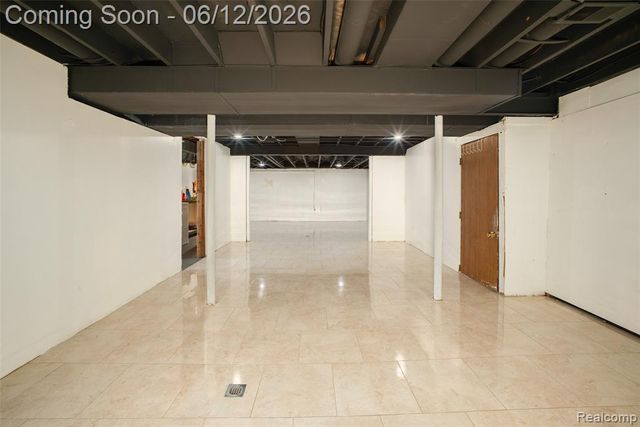 5061 Temple Drive, Sterling Heights, MI 48310