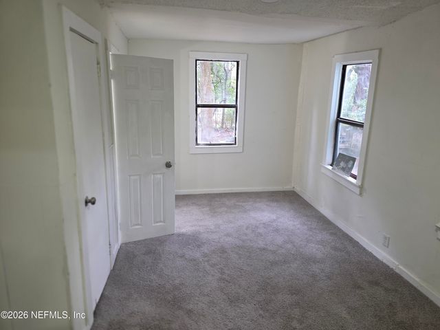 454 LINWOOD Avenue, Jacksonville, FL 32206