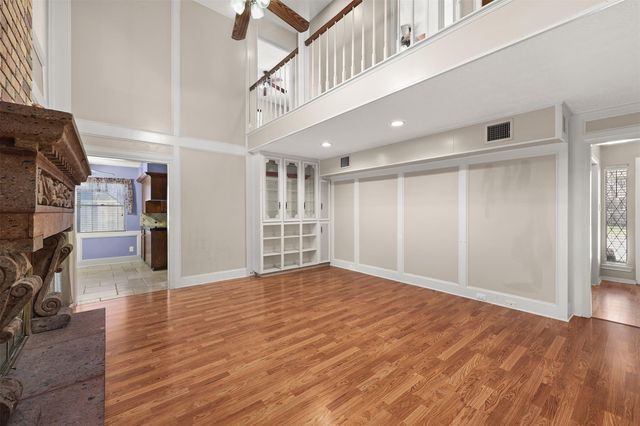 2518 Taylor Lane, Deer Park, TX 77536
