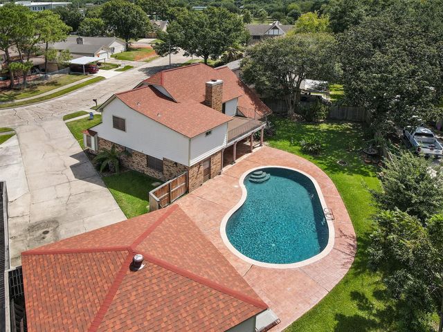 2518 Taylor Lane, Deer Park, TX 77536