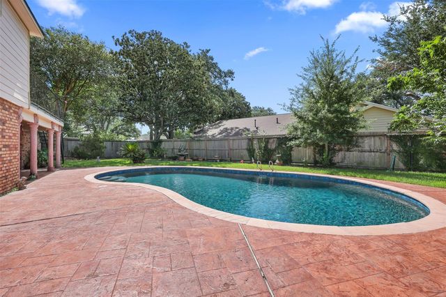 2518 Taylor Lane, Deer Park, TX 77536
